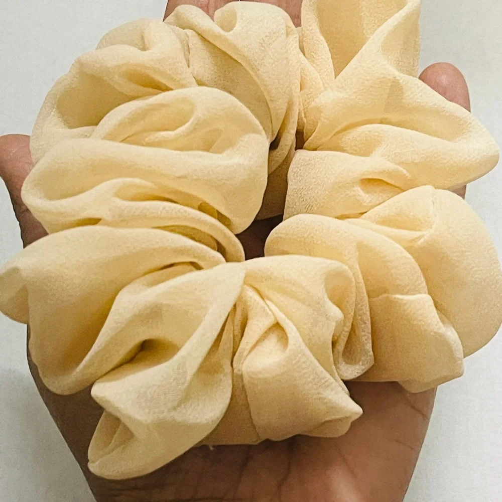 Georgette scrunchie - Picture 4 of 4